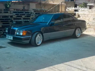 14 مرسيدسE230 بنزين