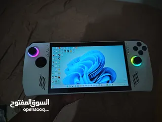  1 جهاز ROG Ally Z1 Extrem