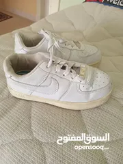  20 احذية اطفال كلهم 50 دينار