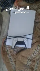  4 بلاي ستيشن 5 مستعمل بحاله ممتازه للبيع بسعر مغري مع اغراضها كامله تواصل وبنزبط بلسعر