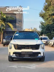  2 كيا سورنتو هايبرد ترخيص 2023  ماتور 1600 هايبرد/240 حصان 180 بنزين 60 كهرباء/