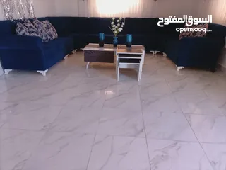  1 طقم كنب مستعمل نظيف للبيع