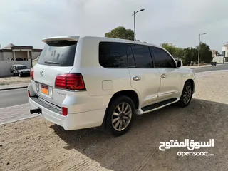  2 لكزس LX570 موديل 2011 للبيع