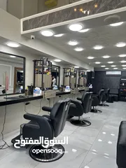  8 صالون حلاقة للبيع في منطقة حيوية في خلدا