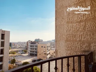  2 شقه في الرابيه تقع بين مسجد الكالوتي ودوار الكيلو موقع مميزززز قريبه جداً من الخدمات