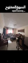  5 شقه مفروشه للايجار 3غرف نوم و3حمامات وصاله وصالون