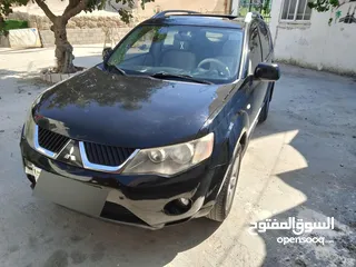  3 جيب متسوبيسي 4*4  7مقاعد سعر لقطه