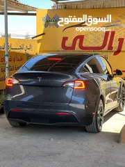  9 تيسلا موديل Y