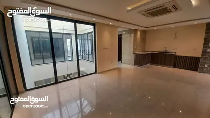  14 فيلا مستقله فارغه للايجار+ تشطيبات فاخره سوبر ديلوكس مسبح + مصعد + 4 طوابق