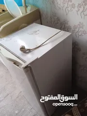  1 ثلاجه مكتب بحاله جيده مع غساله حوضين النشافه خربانه