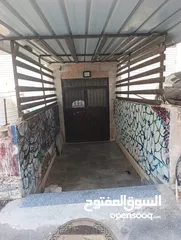  3 شقة عظم للبيع في نابلس 200م