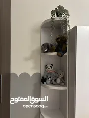  1 Kids room shelf