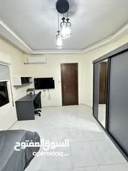  5 استوديو فخم للايجار قرب الجامعة الاردنية