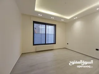  7 شقة للايجار في دير غبار  ( Property 36222 ) سنوي فقط