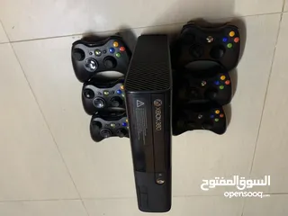  2 X BOX 360 “(WITH 5 CONTROLLER)” AND 30 GAMES