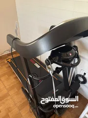  3 جهاز مشي / ركض الكهربائي- تريدميل نوع   world fitness ب عدة ميزات - مستعمل مدة قصيرة