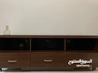  2 طاولة تلفزيون خشب من هوم سنتر