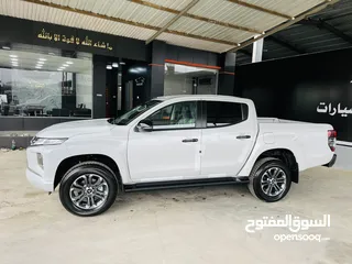  4 ميتسوبيشي L200 سبورتيرو 2023 عداد زيرو (black edition)