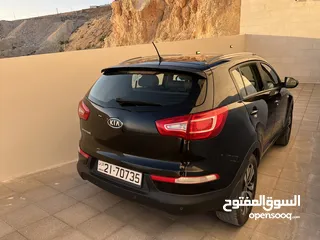  11 كيا سبورتج موديل 2012 وارد الوكاله بحاله ممتازه مالك اول فحص كامل