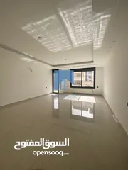  1 شقة فاخرة للبيع في خلدا  - خلف بردايس وقرب المدارس المستقلة طابق اول 225م تشطيب سوبر ديلوكس