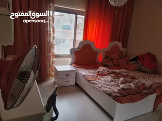  2 شقة ط3 الرابية 203  م مع روف مبني 80 م وترس 45م