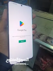  2 اس عشرين الترا نظيف كرت وكاله فيه لاغير شرخ قمري ماهوش باين شرخ   مطبق برقم تسلسلي   السعر 200 دولار