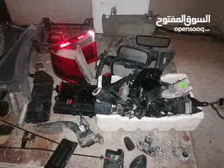  15 قطع سياره  ساب 93 للبيع 2004/2005