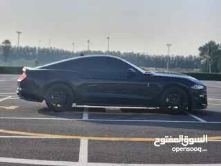  5 Ford Mustang 2.3L Turbo EcoBoost 2020
