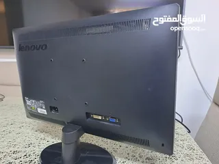  4 شاشة كومبيوتر - كاميرات "Lenovo 19.5 بحالة ممتازة VGA - DVI