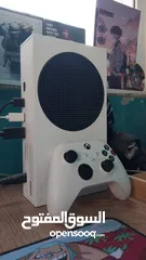  3 للبيع xbox series s مع شاشة Asus 144hz بحاله ممتازه