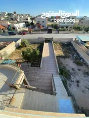  3 منزل عائلي طابقين الزرقاء