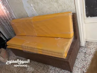  1 كنب للبيع بسعر حرق