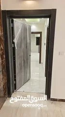  2 شقة سوبر ديلوكس طابق ثالث مع روف في مرج الحمام