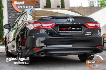  14 Toyota Camry Limited Edition 2020