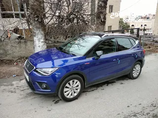  2 سياره سيات ارونا بمواصفات خيالية ، لون جذاب اضاءه داخلية بألوان رائعه ، خاصية التتبع ،  تحديد السرعه