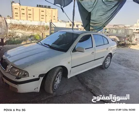  1 سكودا اوكتافيا 2005