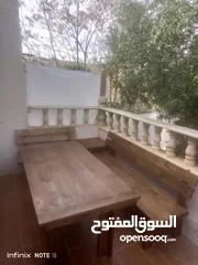 2 كراسي وجلسات خشب