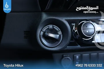  19 Toyota Hilux 2025