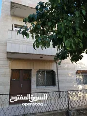  4 منزل للبيع في المقابلين
