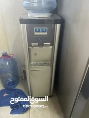  1 كولر ماء مستعمل شغال مية مية