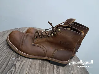  2 حذاء أمريكي  red wing boots قياس 42