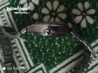  3 ساعة رادو اوتوماتيك حالتها جيده