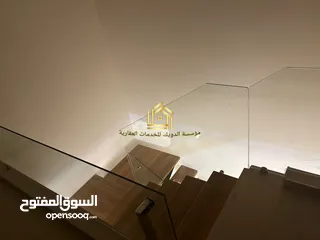  2 شقة دوبلكس ثالث مع روف جديد لم يسكن مع ترس بإطلالــــه رائعة