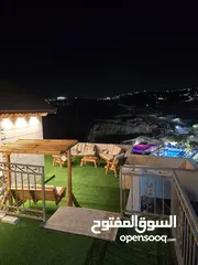  12 فيلا للبيع