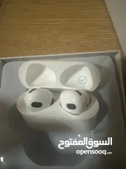  2 سماعة p 9 plus max و سماعة airpods