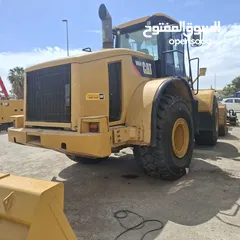  7 لودر كاتربلر 966H بحالة ممتازة للبيع بسعر مغري