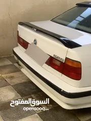  1 1993Bmw 525