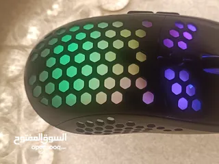  2 A Challenger to Other Honeycomb Mice & FPS Gamers - Fantech Hive UX2 REVIEW