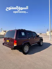  9 جيب شيروكي 2001