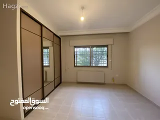  22 شقة غير مفروشة للإيجار 270م2 ( Property 12870 ) سنوي فقط